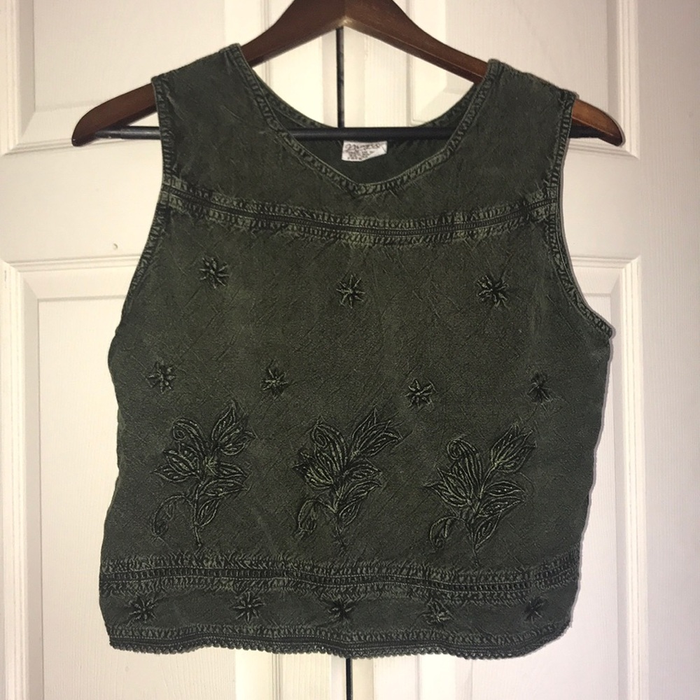 Crop top